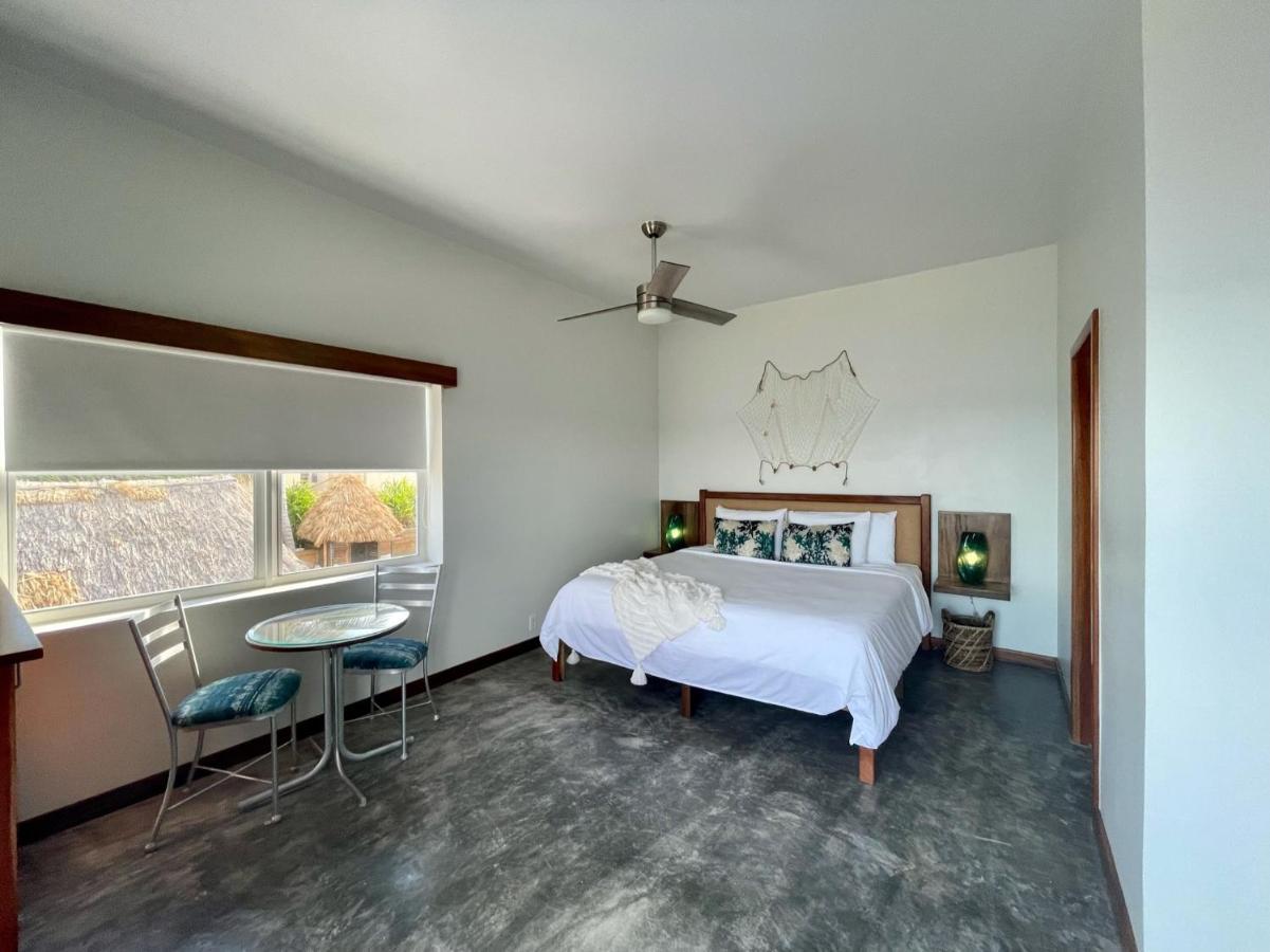 Mata Rocks Resort サン・ペドロ エクステリア 写真